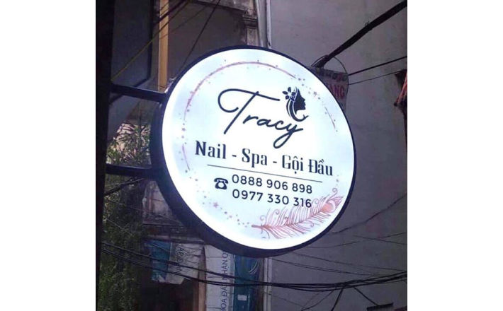 gia công hộp đèn mica