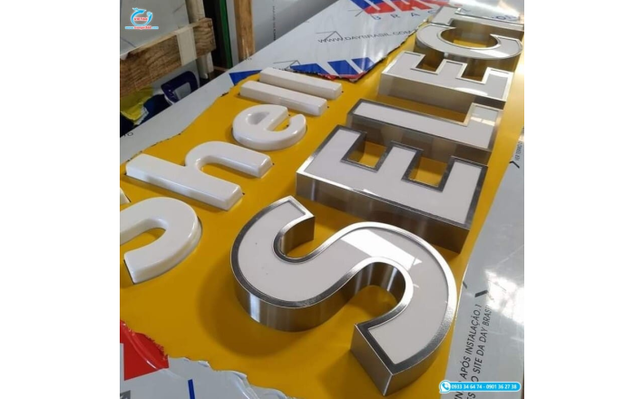 bảng hiệu chữ nỗi 3D bằng mica